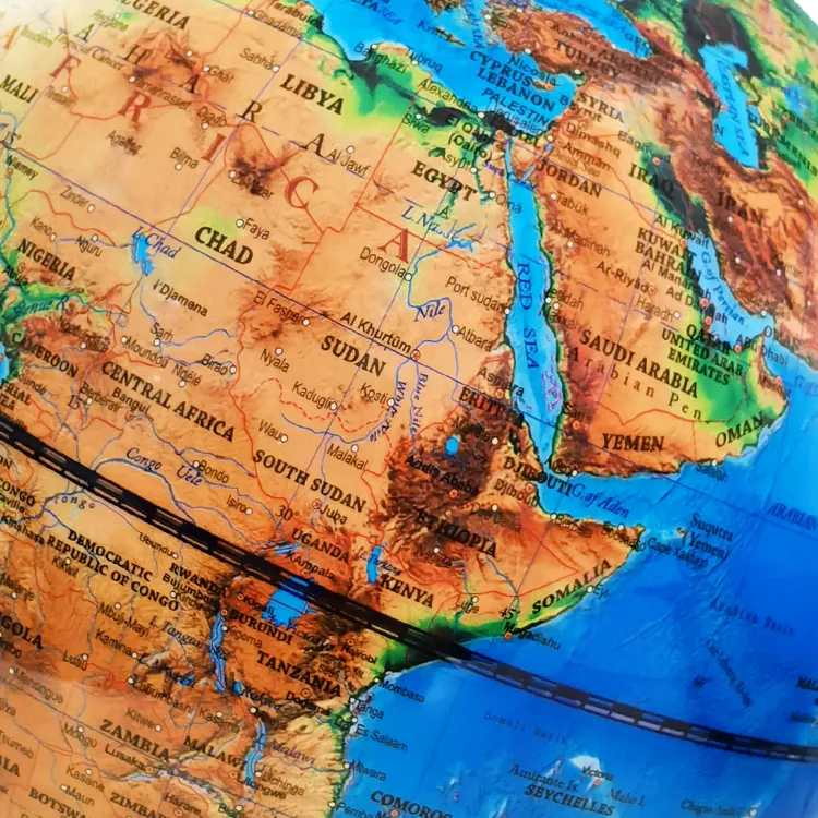 22.8CM Physical World Globe with FullSwing Meridian and Base detail view 2